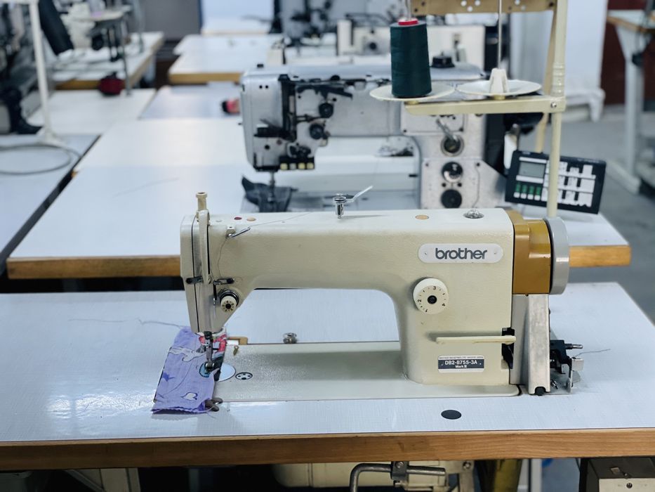 Masini de cusut piele coloana  Ariana pfaff Eagle