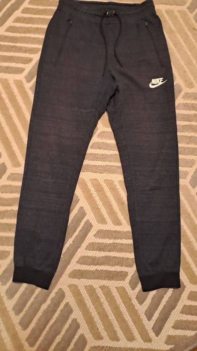 Pantalon sport Nike !