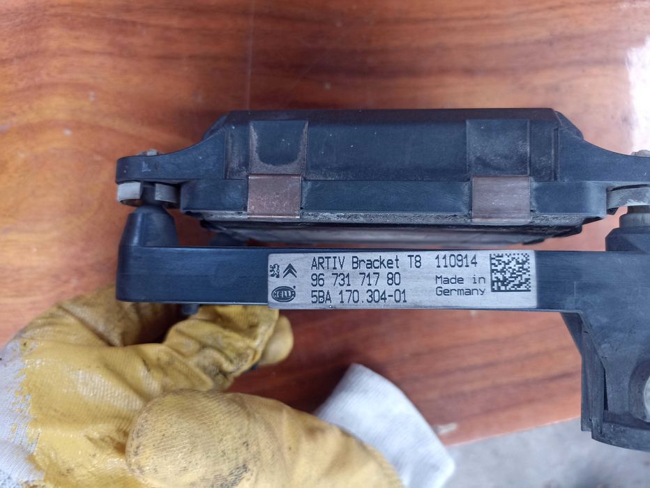 Модул паркинг и дистанция Пежо  / Peugeot 3008, 5008 - 96730467..