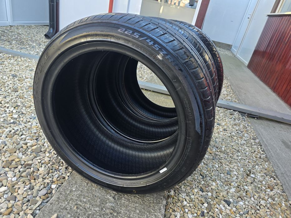 Vand anvelope 225 45 17 noi