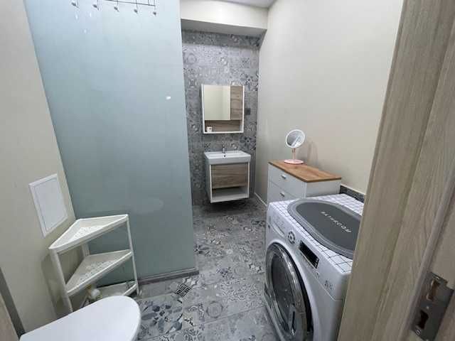 Продава се Тристаен апартамент в Варна, Общината - 86 кв.м за 3431 €/кв.м - Снимка #5