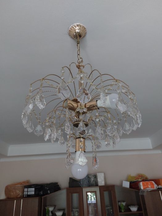 Продам люстру из стекла