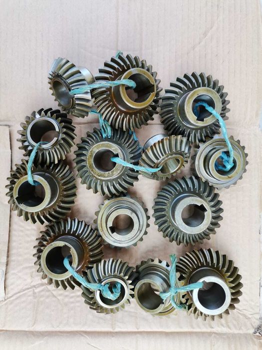 Pinioane cositoare Deutz Fahr Cositoare Pottinger Produse in Germania