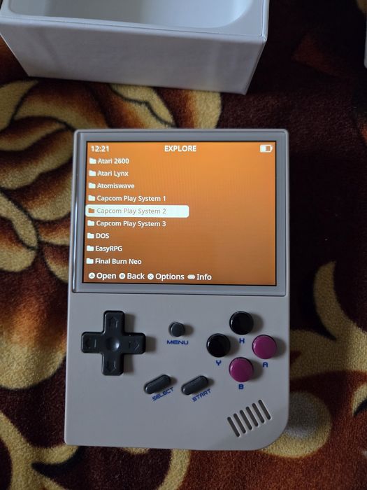 Consola Anbernic RG35XX (2024) – Custom OS (muOS) + Pachet complet de jocuri
