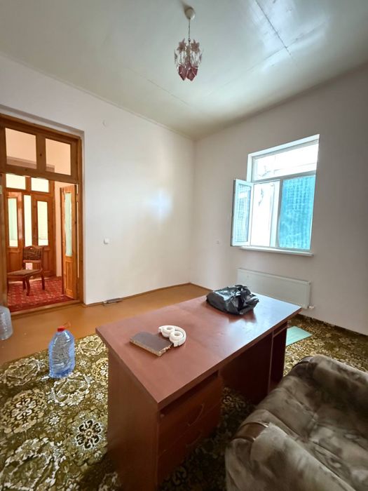 Sdayotsya 3x komnatnaya dom na zemle or: Limonadnaya