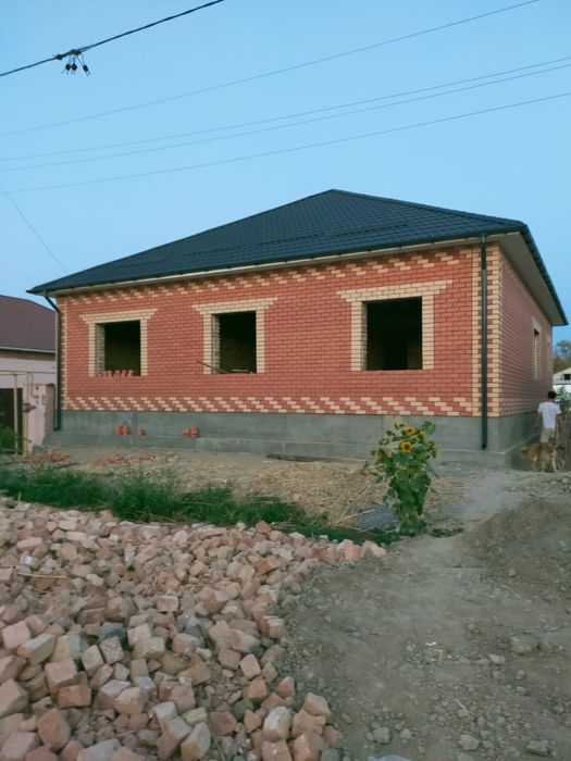 Кирпич 220-440 тг