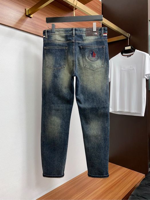 Blugi Mincler , calitate premium , pe comanda , noi , L