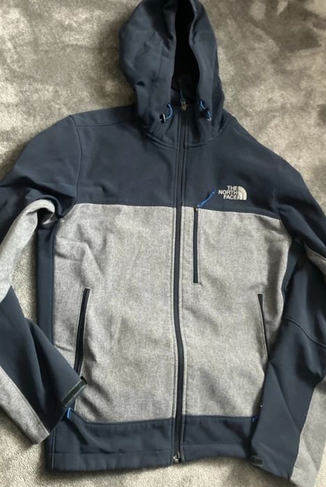 The north face, peaceful hooligan