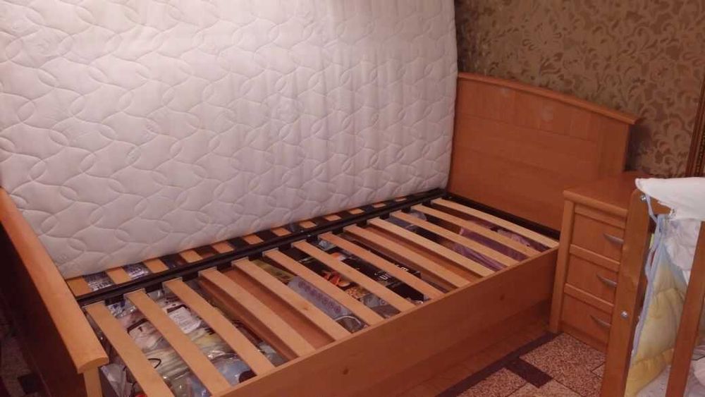 Дешево продам матрас Premium