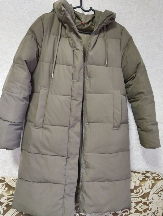 Продам женские пуховик