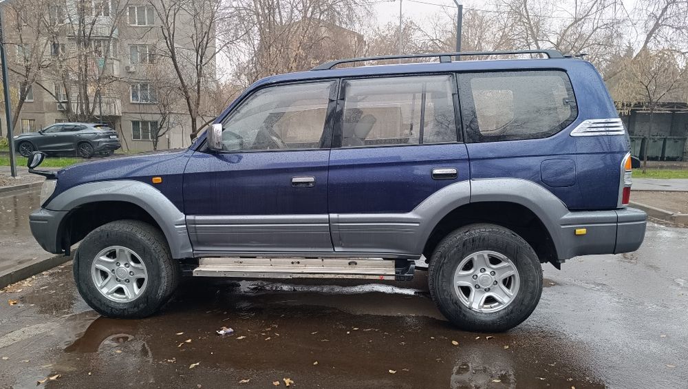 Toyota prado автомобиль