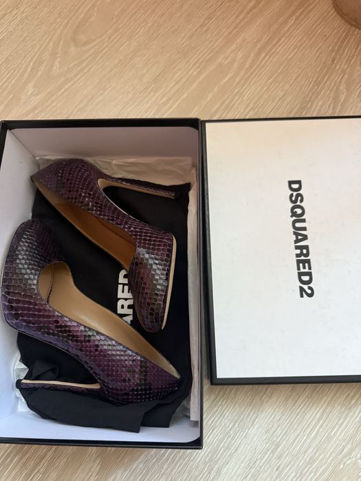 ОРИГИНАЛНИ обувки Dsquared