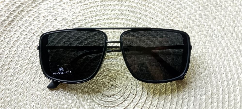 Новые солнцезащитные очки MAYBACH.
