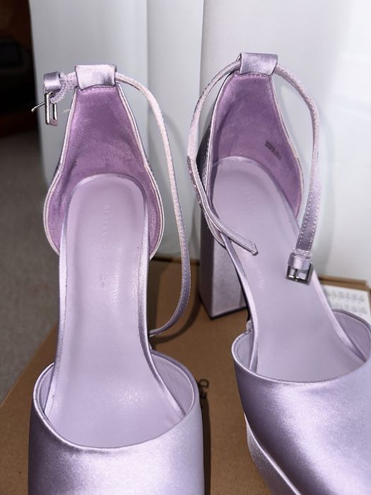 Pantofi cu toc înalt RESERVED 37