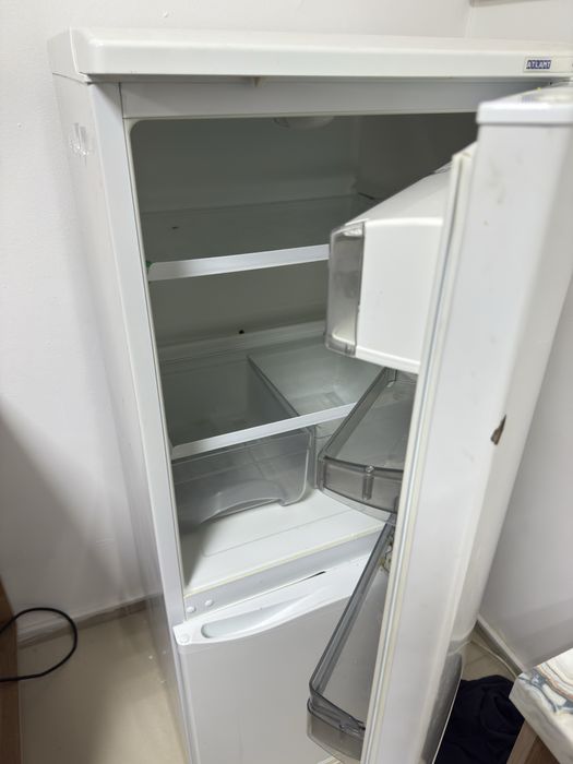 Продам холодильник