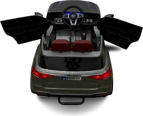 Электромобиль BMW X8 серый