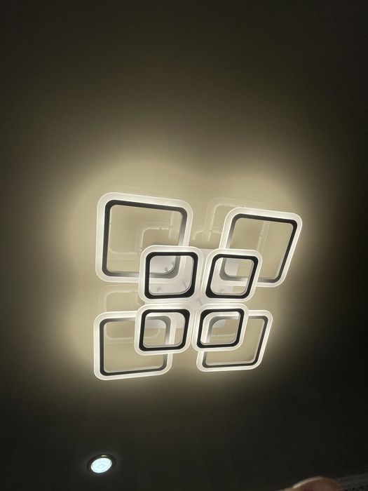 светодиодная люстра