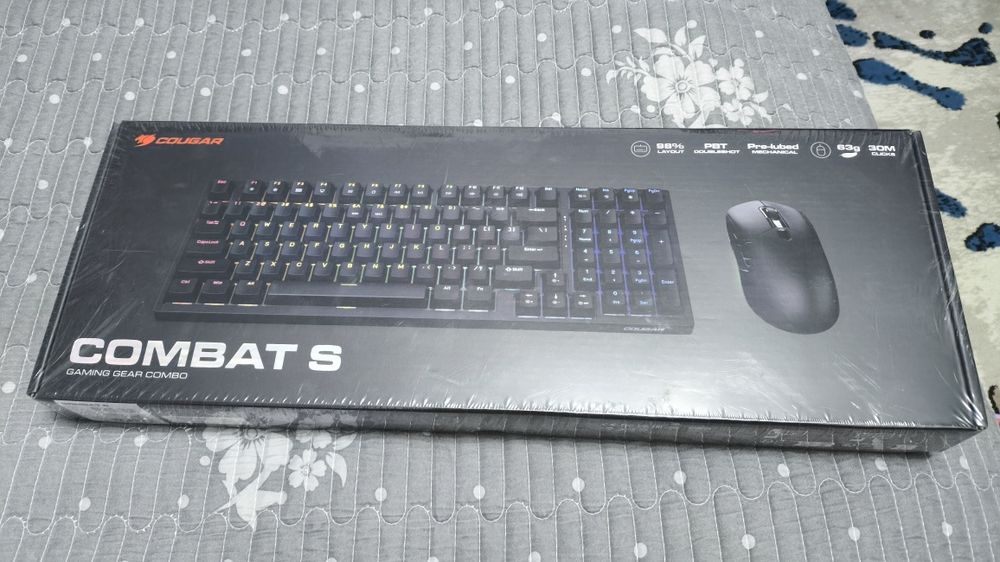 Игровой комплект Cougar Combat 8 — клавиатура + мышь