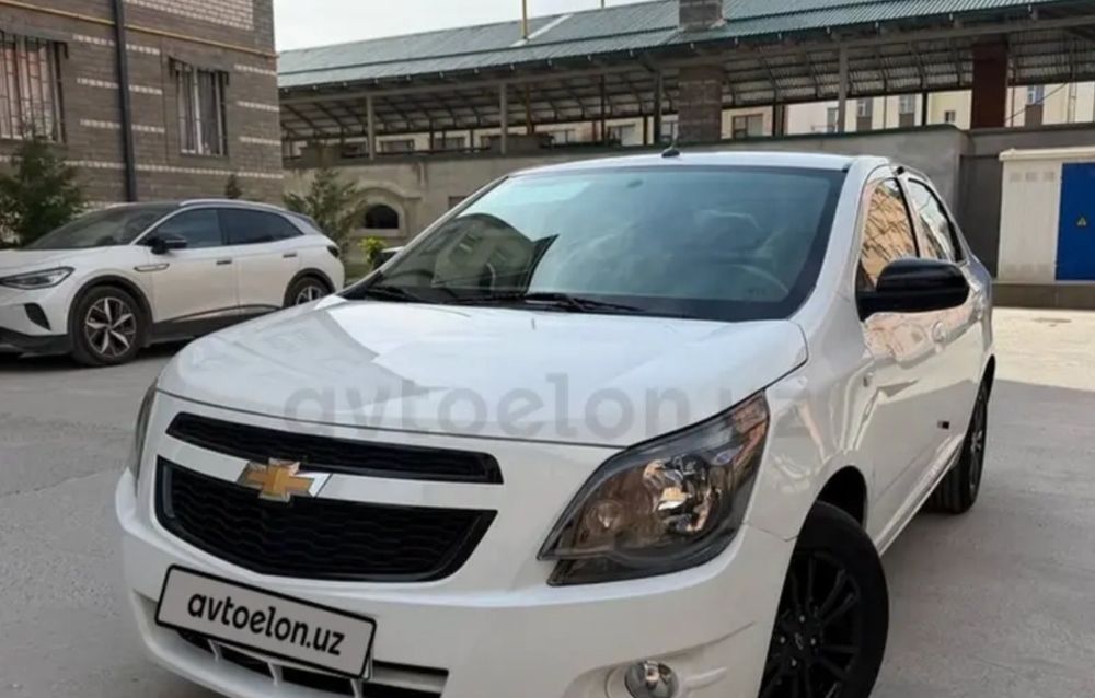 Cobalt Chevrolet sotiladi kredit ham boladi