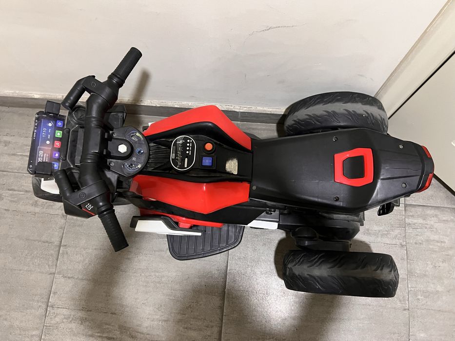 MOTOSIKL uch oyoqli