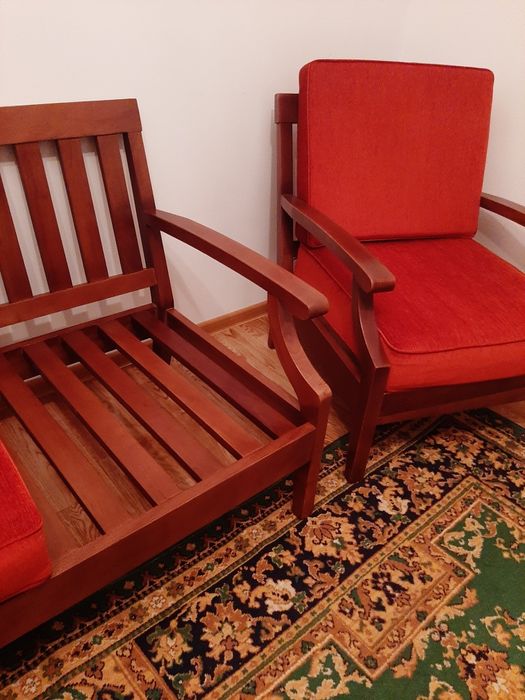 Срочно! Дубовый диван и 2 кресла