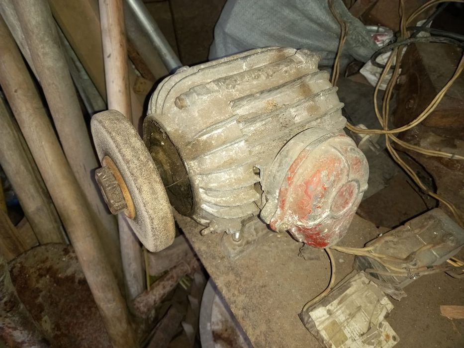 Продам точильный станок