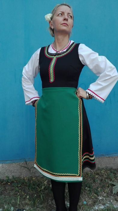 Северняшка женска носия черна-138 лвв