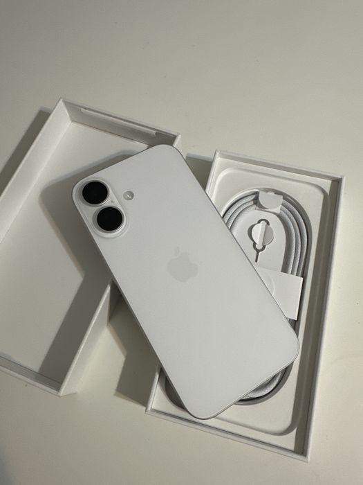 iPhone 16 alb, nou