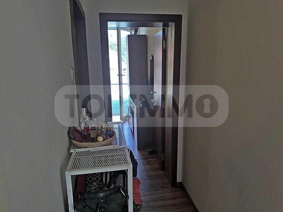 Двустаен апартамент в м-т Ален мак