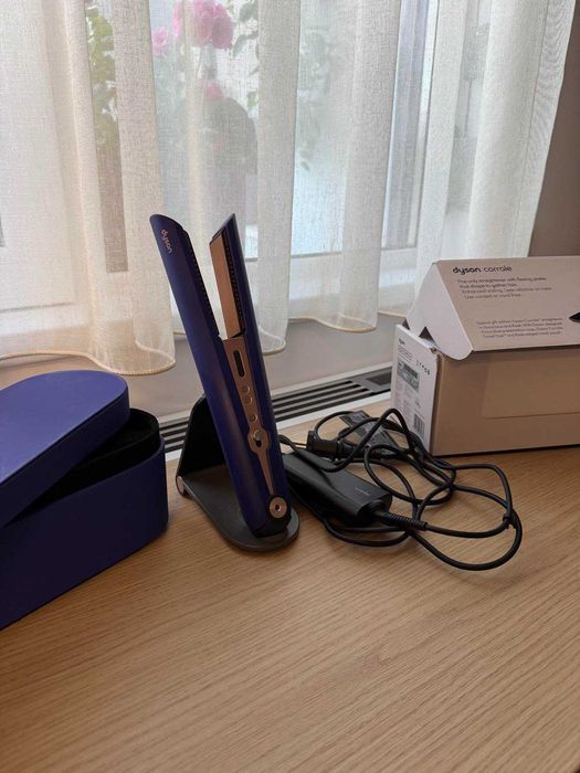 Dyson Corrale™ преса за коса