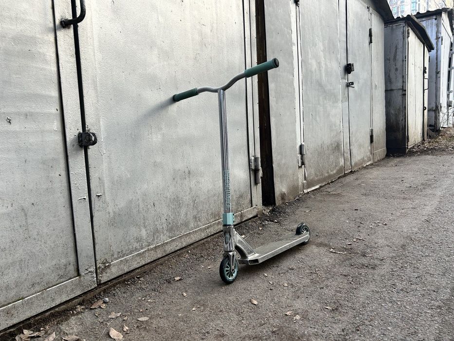 Трюковой самокат