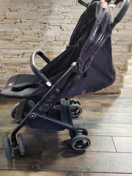 Лятна бебешка количка GB Qbit + AT Velvet Black