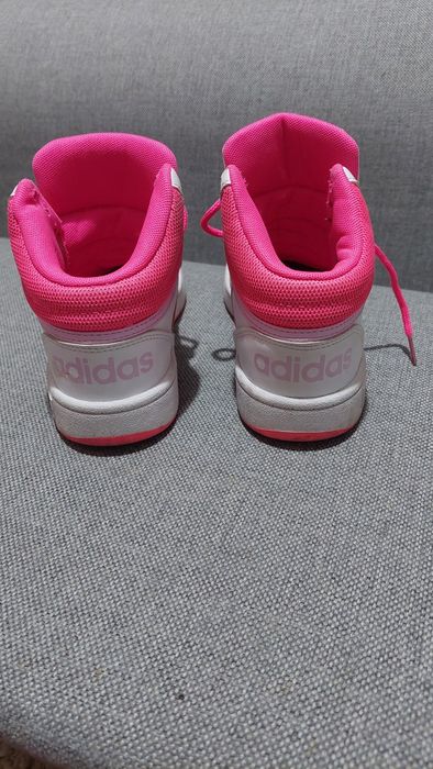 Adidasi fetite ADIDAS