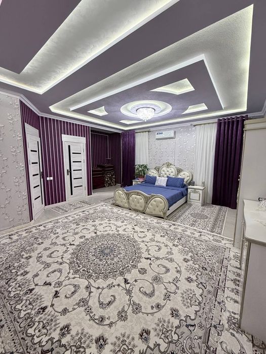 Kvartira sotiladi sergeli  7A novostroyka 6/1/3 82+150m²