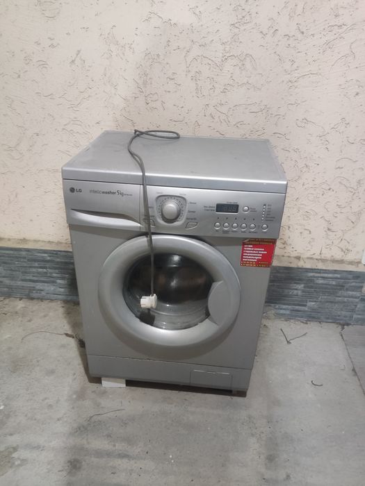 стиральная машина LG