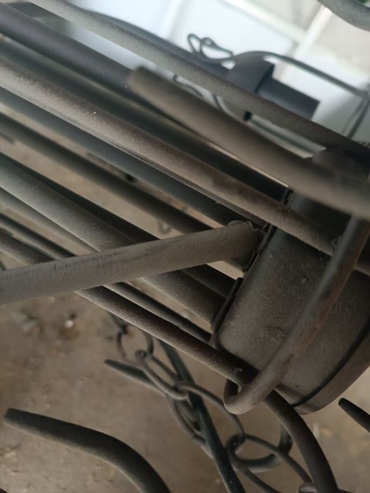 Продава старинен полилей