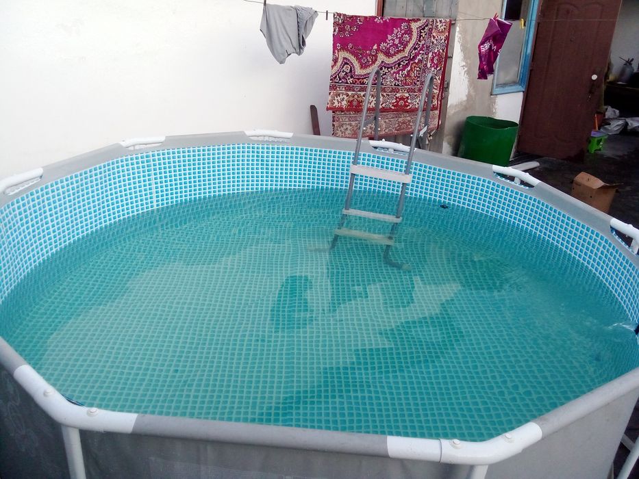 Боссеин 18 кубов хорошем состоянии