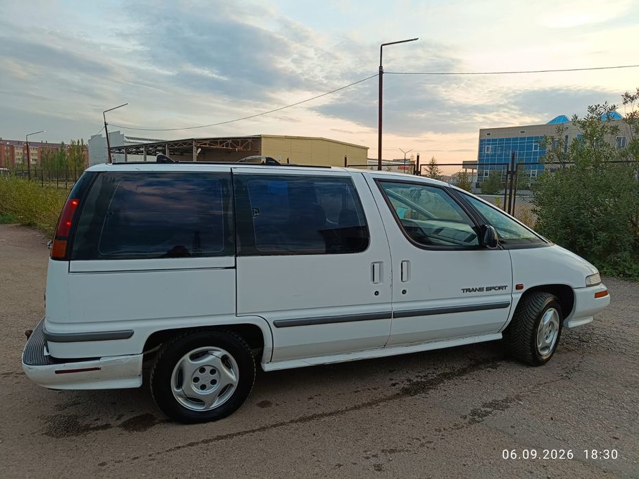 Продам Понтиак транспорт 1993 г