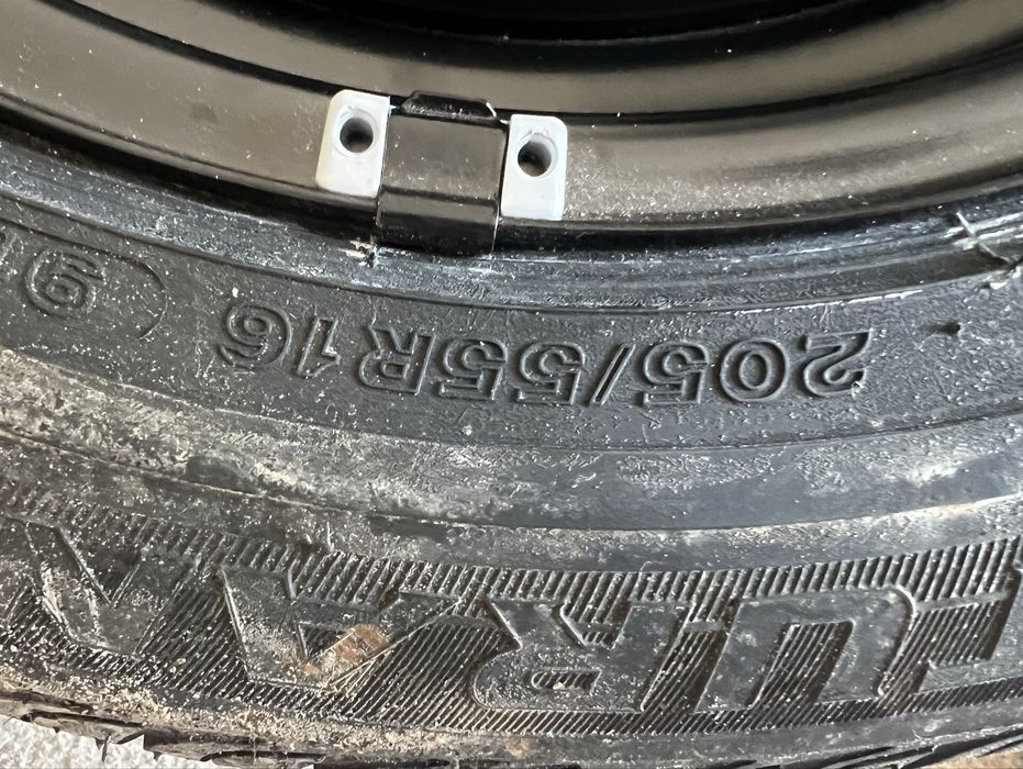 Резервна гума 205/55/16 Bridgestone чисто нова 5Х112 VW Audi Skoda