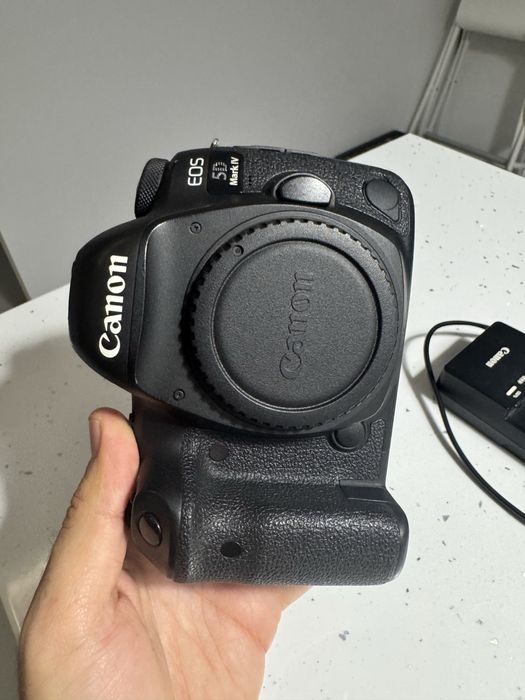 Canon 5D IV - stare foarte buna