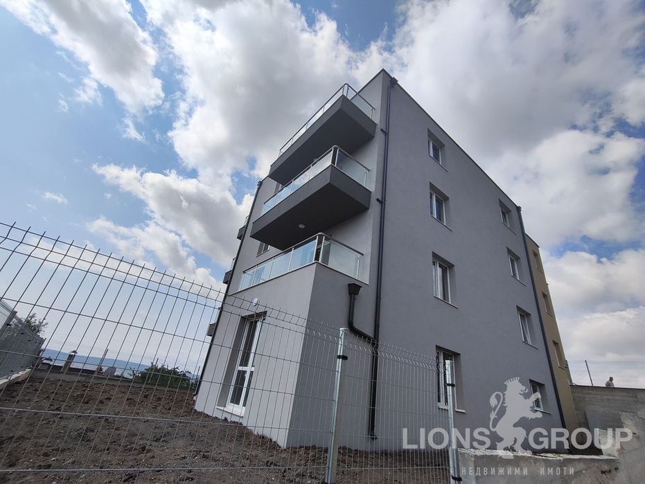 Продава се Двустаен апартамент в Варна, Възраждане 3 - 72 кв.м за 1737 €/кв.м - Снимка #3