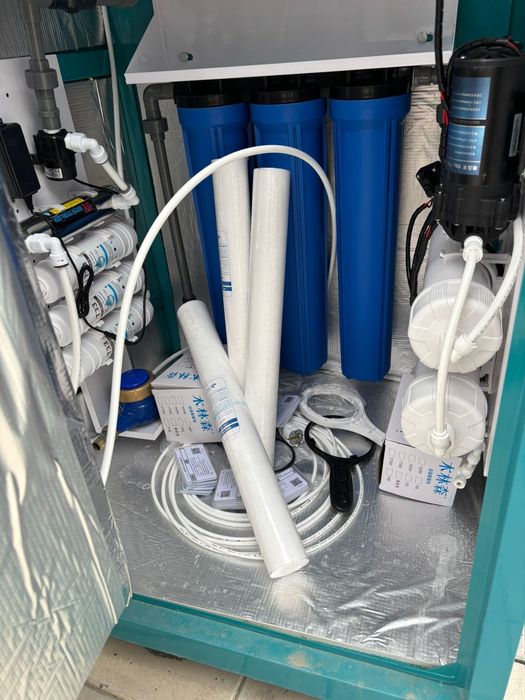 аппарат по продаже воды (Водомат)