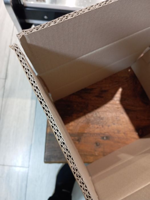 Продаются картонные коробки