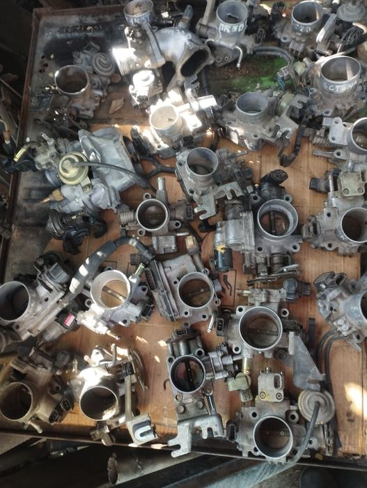 Дроссель на Тойоту