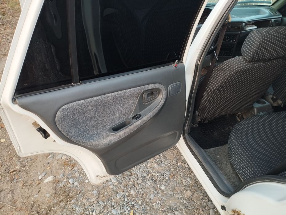 Avtomobil variantga sotiladi