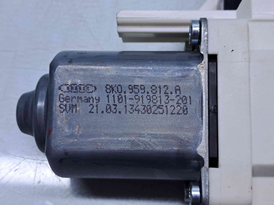 Motoras geam dreapta spate Audi A6 (4G2, C7) [Fabr 2012-2017]