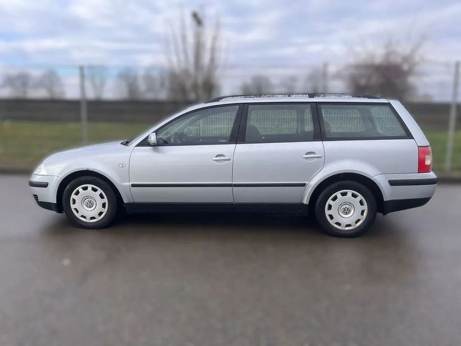 Dezmembrari / Dezmembrez VOLKSWAGEN PASSAT B5