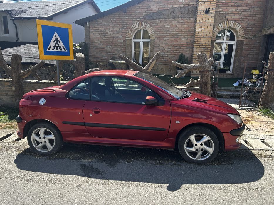 Vând Peugeot 206 cc