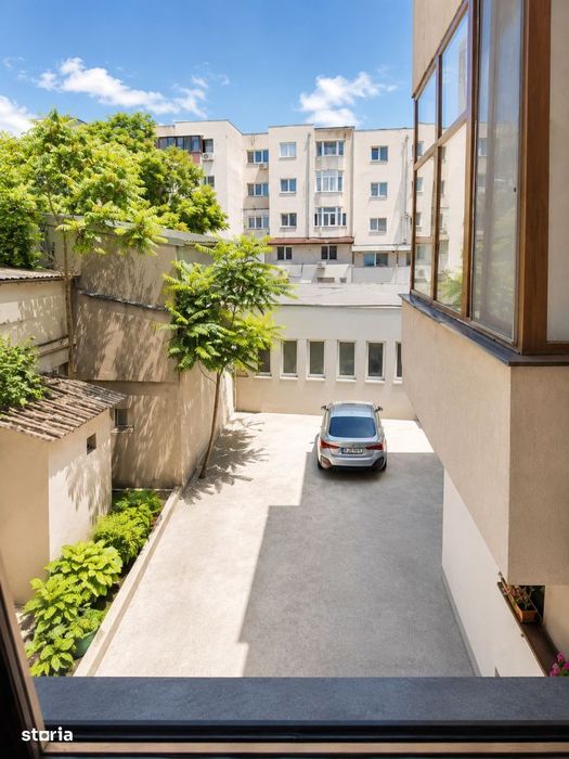 Vanzare apartament 2/3 camere 113 mp. Portul Tomis