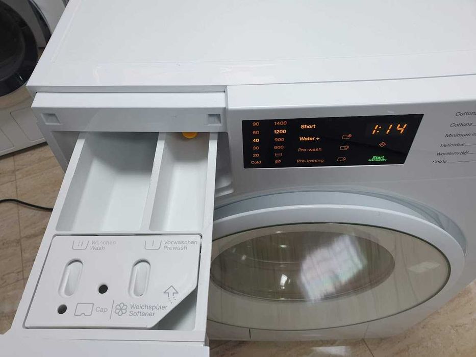 UK Miele W1 Selection Пералня Миеле 12м Гаранция